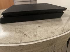 PlayStation 4 Console, in good conditions