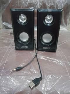 speakers