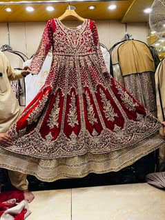 bridal lehnga / bridal dress / wedding wear / bridal lehnga for sale