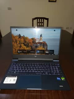 HP VICTUS 15