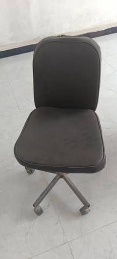 11 chairs