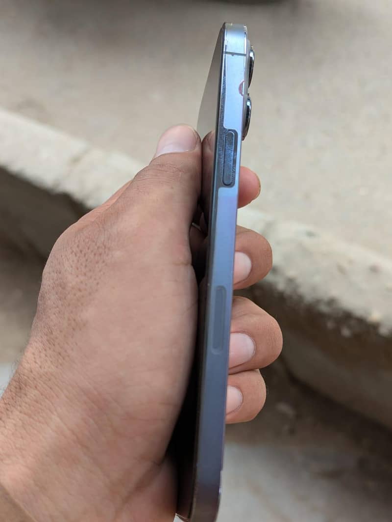 iphone 13 pro max / Non pta / memory 256/Jv 3
