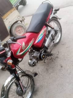 Honda CD70 sale