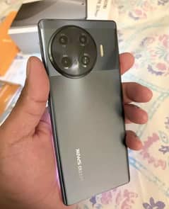 Tecno Spark 20 pro plus (8+8gb-256gb) RS. 55000