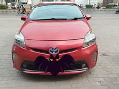 Toyota prius S led variant