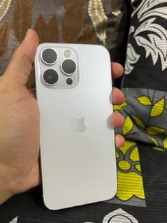I phone 14 pro max jv
