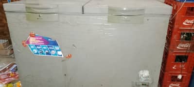 dowlince frezzer hy condition 10/10 hy inverter hy