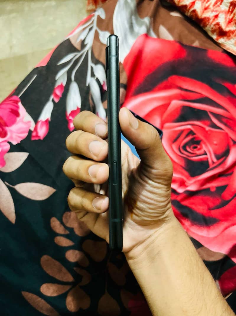Google pixel 6a pta exchng only iphone 2