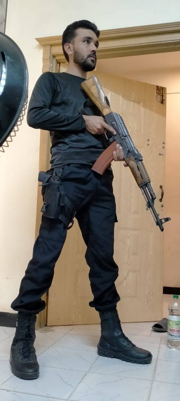 Security Protocol guards / Security Guards Available / Personal Guard 11