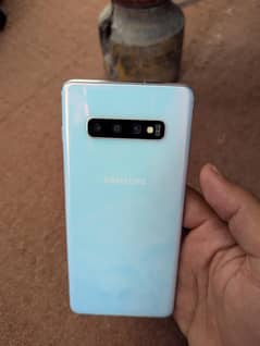 Samsung Galaxy S10+