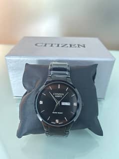 Brand New Watch with Water Resistant with box