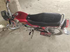 united 70 for sale Batereen bike ha all Punjab number ha
