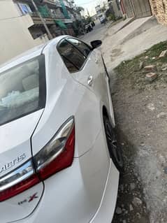 Toyota grande altis 1.8