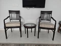 2 chairs and table