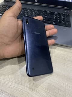 I am selling my phone samsung A10 10/8