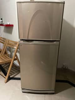 Dawlance fridge with choki