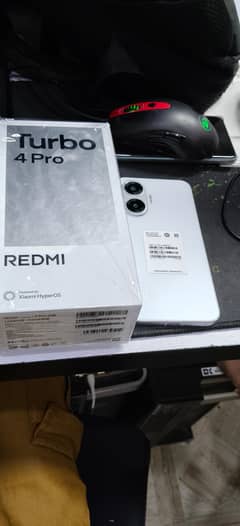 Xiaomi Redmi Turbo 4 Pro box pack