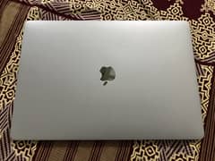 MacBook Pro 2016 Model
