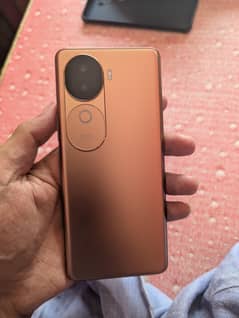 vivo v40e