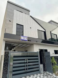 5 Marla Brand New Modern House For Sale