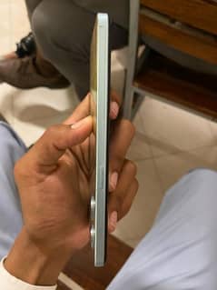 oppo f21 pro 5G 9/10 condition