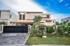 One Kanal Slightly Used Ultra Modern Designer Owner Build Bungalow For Sale At Prime Location Of DHA Lahore Near To Park Masjid & Commercial Market.