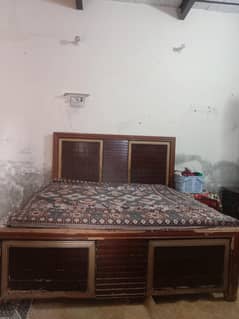double bed and dressing table