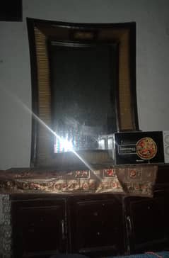drasing table