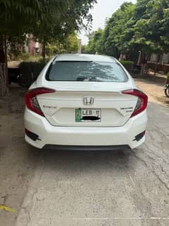 Honda Civic 2017 model