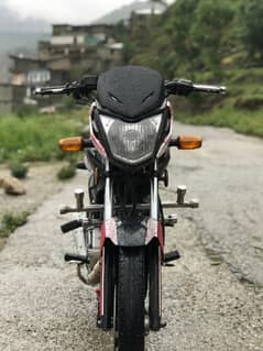 Honda CB 125F