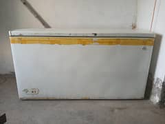 National Jumbo deep freezer