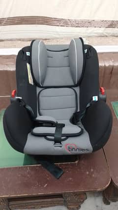 Baby Car seat - New Condition | Comfortable & Lightweight