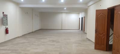 8 Marla 4th Floor With Lift