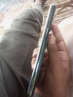 vivo y17