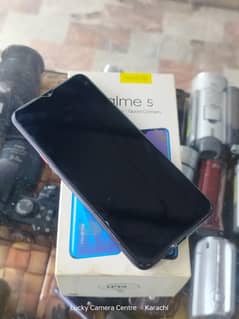 Realme 5 | with original box | 4gb or 64gb
