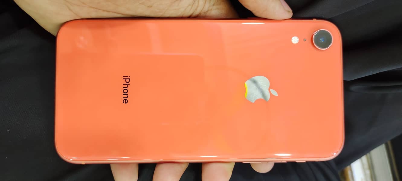 iPhone xr non pta 4 month sim working 3