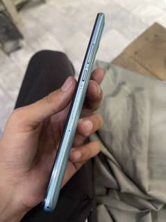 Infinix hot 11 play 4/64gb