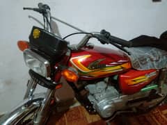 United 125 2021