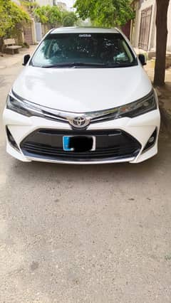 Toyota Corolla Altis full option