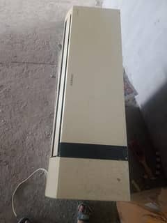 1 ton Kenwood Split AC