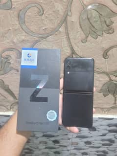 Samsung z filp 3 8/256 official pta approved