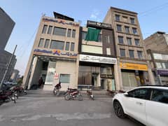 4 Marla Commercial Flat Available For Rent