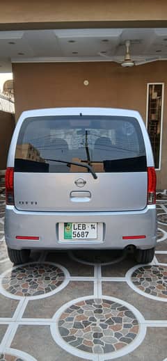 nissan otti 2010 model 2014 reg almost geniun