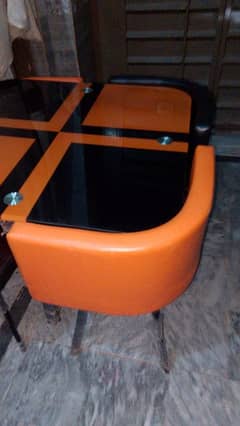 Restaurent style 4 person table