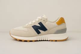Fashion shoes