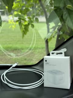 iPhone Charger (USB-C to lightning)