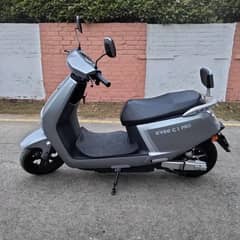 evee c1 pro Scooty , electric bike
