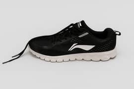 Casual shoes