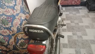 Honda CD70 for sale