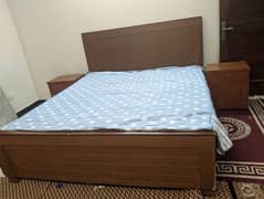 Double bed with Side tables